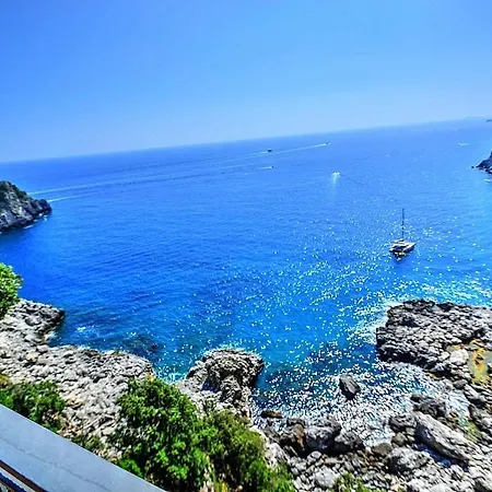 Villa Bomerano Sleeps 10 With Pool Air Con And Wifi Conca dei Marini
