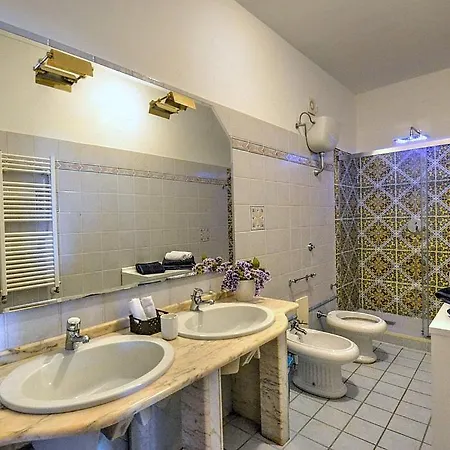 Villa Bomerano Sleeps 10 With Pool Air Con And Wifi Conca dei Marini