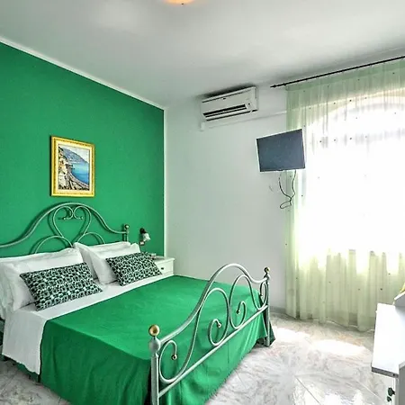 Bomerano Sleeps 10 With Pool Air Con And Wifi Conca dei Marini